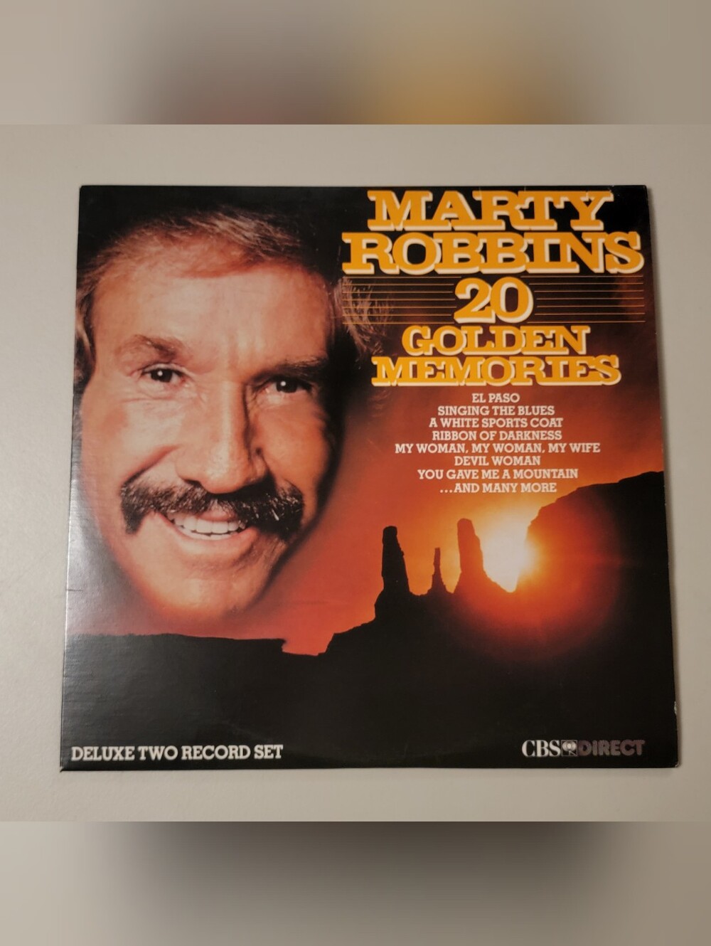 Marty Robbins 20 Golden Memories 33 RPM 2 Record Set